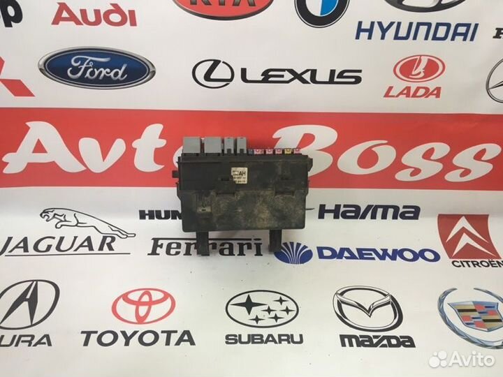 Блок предохранителей Chevrolet Aveo T250 B12D1