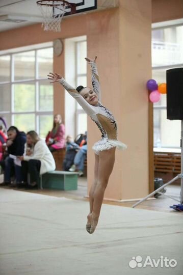 Купальник гимнастический