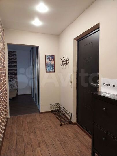 2-к. квартира, 52 м², 8/9 эт.