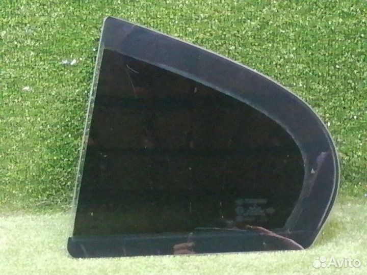 Стекло двери (форточка) заднее левое Renault