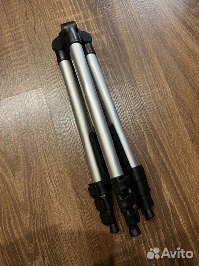 Штатив алюминиевый для мобильного телефона