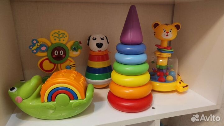 Детские развивающие игрушки пакетом