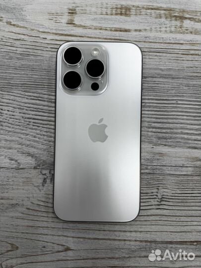 iPhone 15 Pro, 256 ГБ