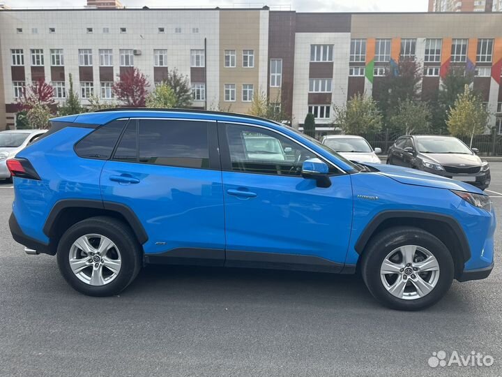 Toyota RAV4 2.5 AT, 2019, 110 000 км