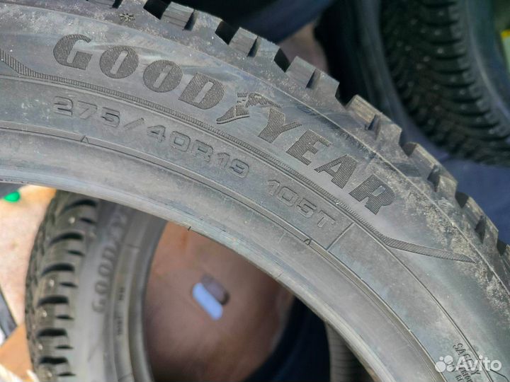 Goodyear UltraGrip Arctic 2 245/45 R19 и 275/40 R19 102T