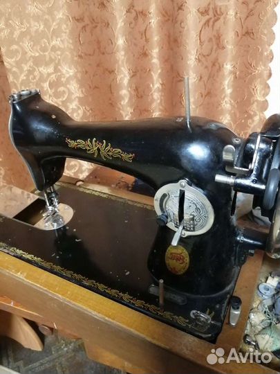 Швейная машина Подольск