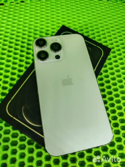 iPhone xr в корпусе 15 pro 128gb Gold