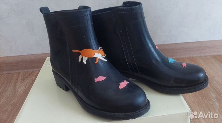 Резиновые сапоги