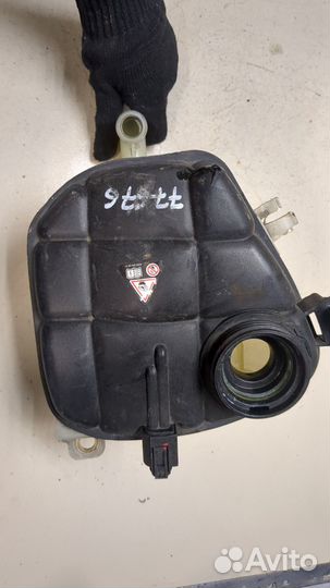 Бачок расширительный Mercedes ML W164