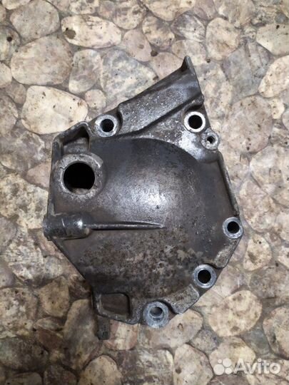 Крышка ремня грм Renault Logan 1 K7M 2007