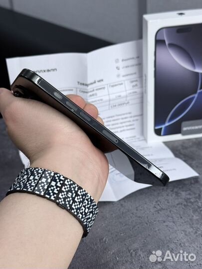 iPhone 16 Pro Max, 256 ГБ