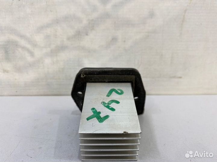 Резистор отопителя Geely Gc6