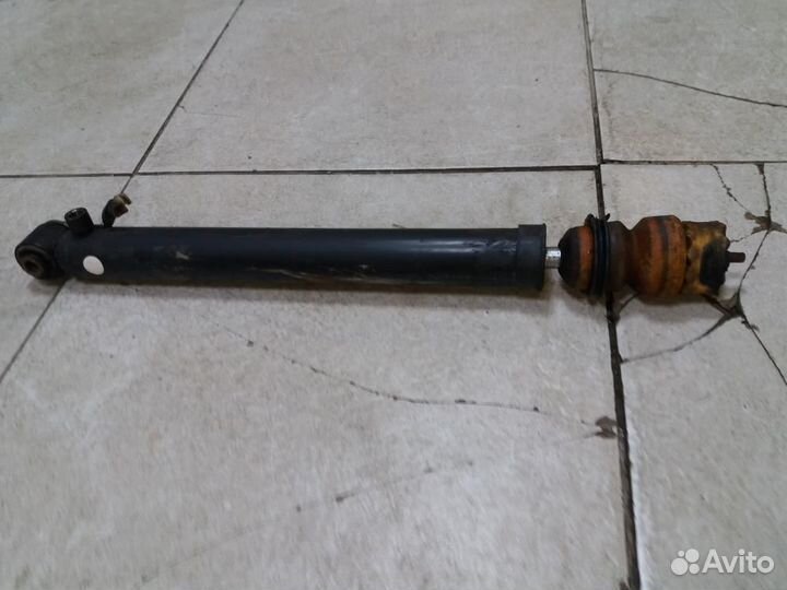 Амортизатор задний Peugeot 3008 2010-2017 C1A