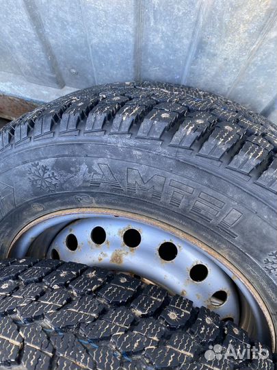 Goodyear UltraGrip 500 175/70 R13 82T