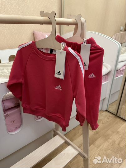 Костюм adidas для девочки 92