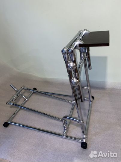 Стойка для руля