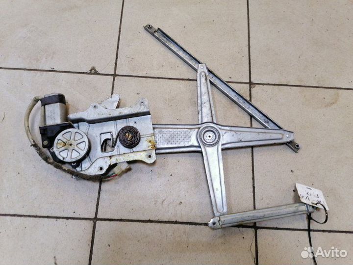 Стеклоподъемник передний правый Faw V5