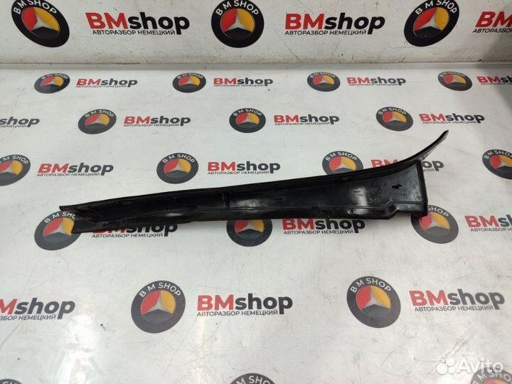 Уплотнитель крыла передний левый Bmw 316D F30
