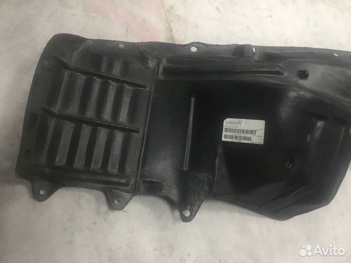 Подкрылок передний правый Mitsubishi Lancer CS1A