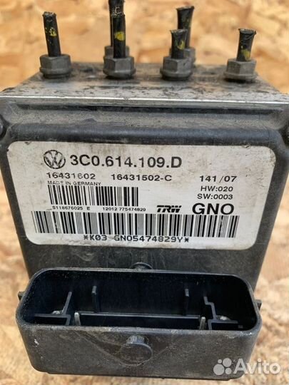 Блок abs Volkswagen Passat B6 2.0 BVY