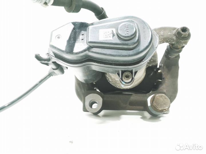 Суппорт тормозной задний левый Mercedes-Benz X166