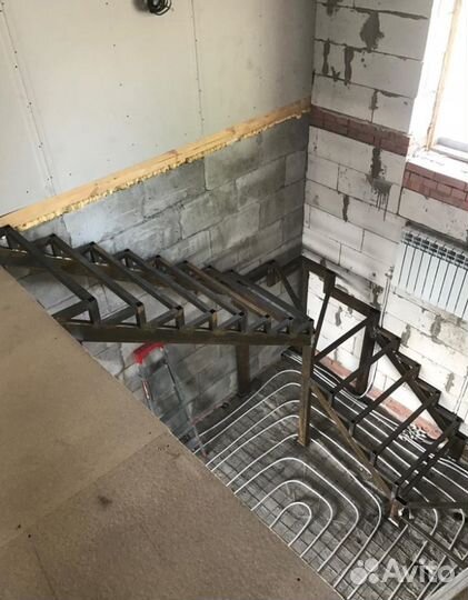 Металлокаркас Г-образной Лестницы с Гарантией