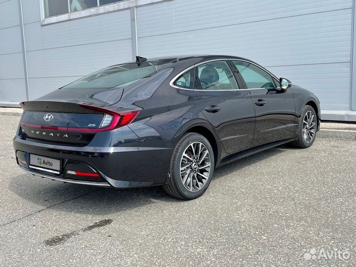 Hyundai Sonata 2.5 AT, 2022