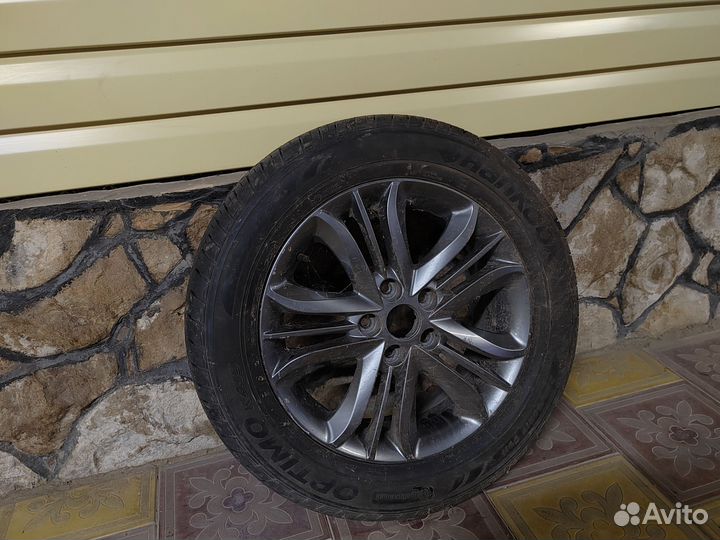 Продам запаску новую от хундай ix35