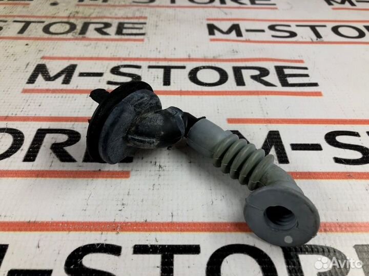 Шланг водостока передний левый Bmw 5-Series F10