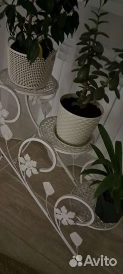 Подставка для цветов напольная