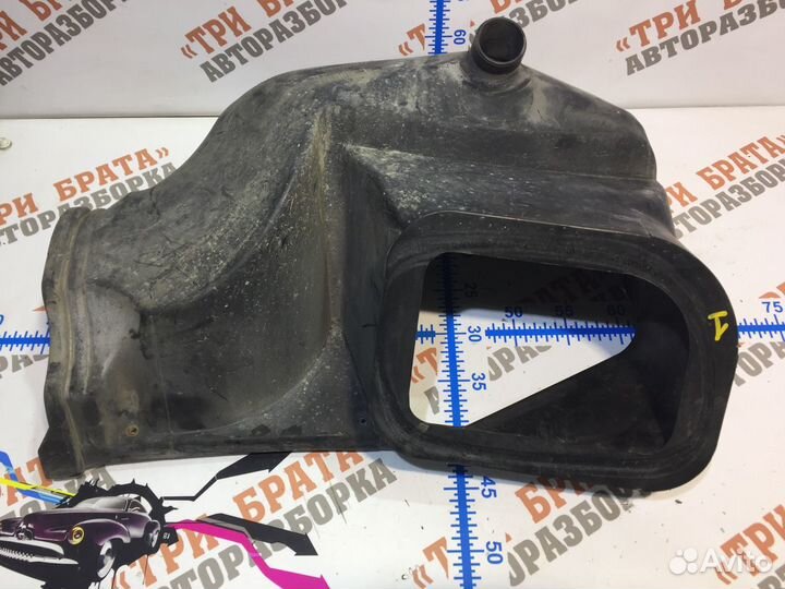 Мерседес Вито Воздухозаборник печки