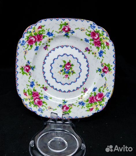 Винтажные тарелки Royal Albert 