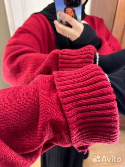 Свитер женский