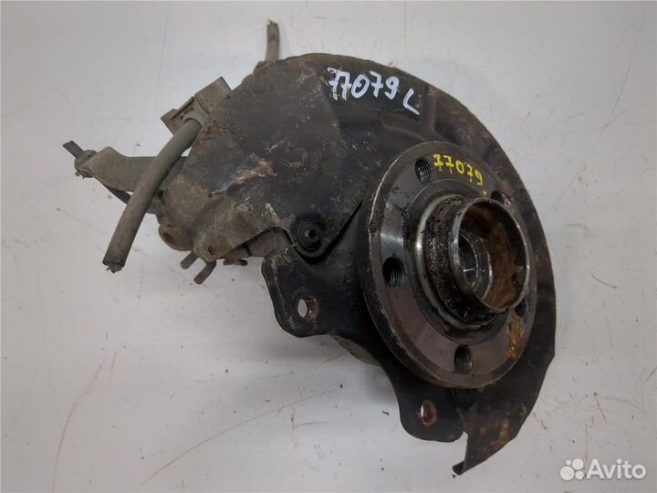 Ступица (кулак, цапфа) Skoda Fabia, 2011