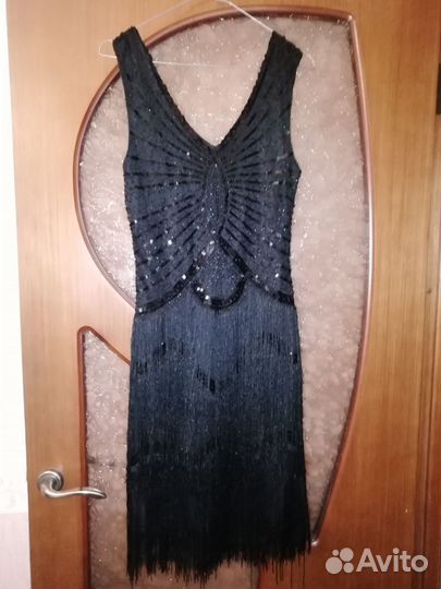 Вечерние платья