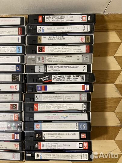 Большой выбор VHS видеокассет в отличном качестве