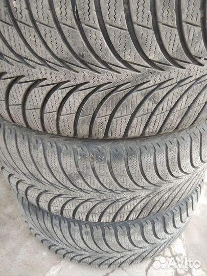Cooper CS7 225/50 R17