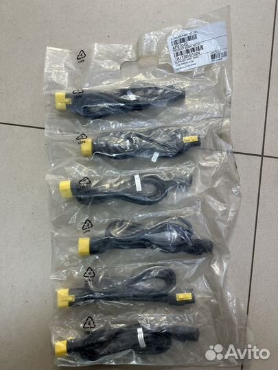 Кабель питания для сервера APC AP8704S