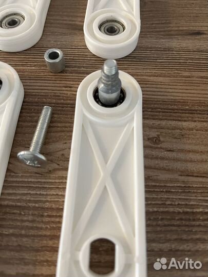 Маятник для кроватки