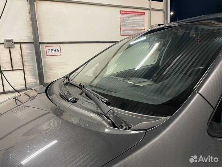 Toyota Auris 1.3 МТ, 2009, 230 500 км