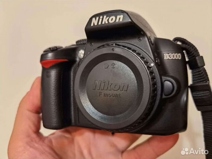 Nikon D3000 Body 2900 кадров