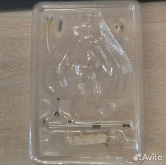 Фигурка аниме Хатсуне Мику подвижная (figma)