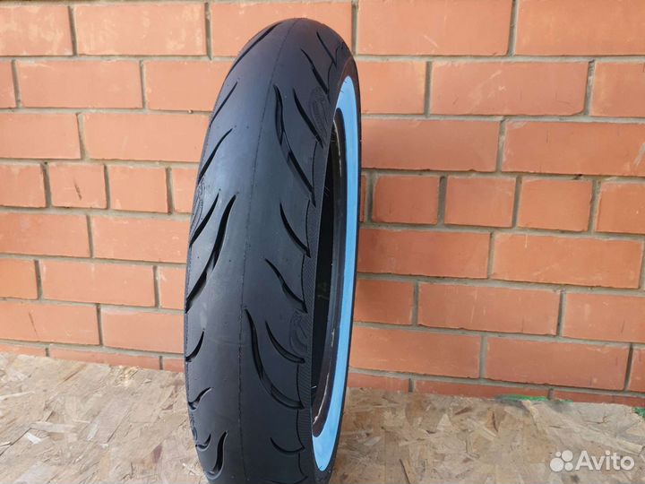 Мотошина 140 90 16 белый борт