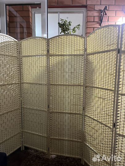 Ширма из ротанга