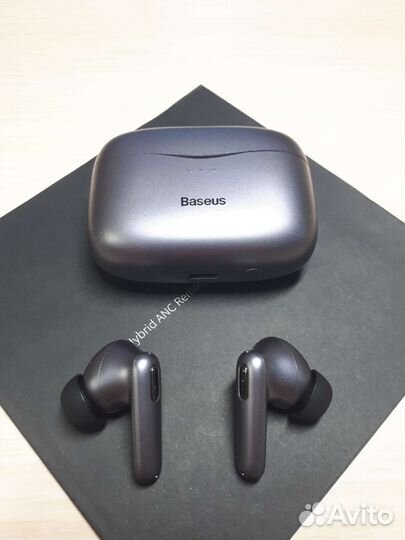 Беспроводные наушники Baseus