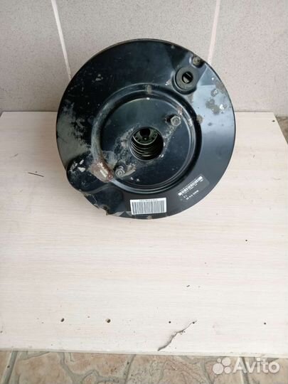 Вакуумнык на пежо 407 2.0