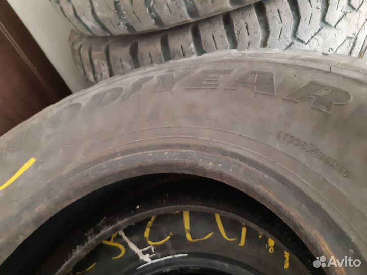 Goodyear 235/85 R16C