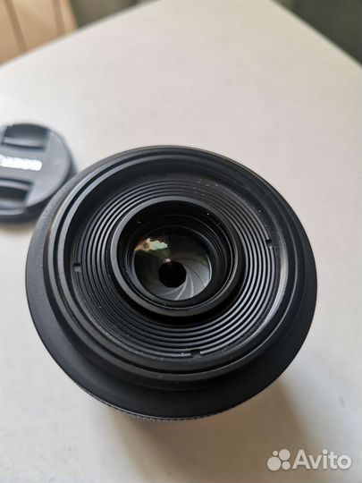 Canon RF 35 f1.8 macro IS STM