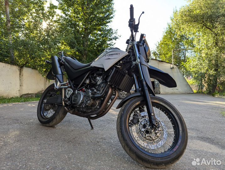 Мотоцикл Yamaha XT660X Motard