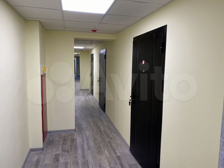 Комната 25 м², 1/3 эт.